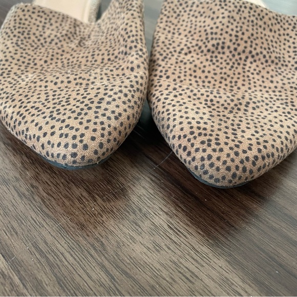 Faux-Suede Pointy-Toe Mule Flats For Women size US 8 in Cheetah Print - Picture 4 of 6